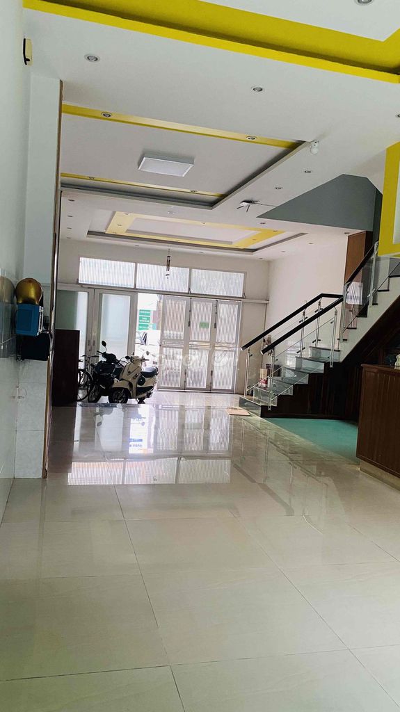 Аренда · 1 комн. · 102 м² · Thành phố Nha Trang, ул. Vĩnh Hiệp