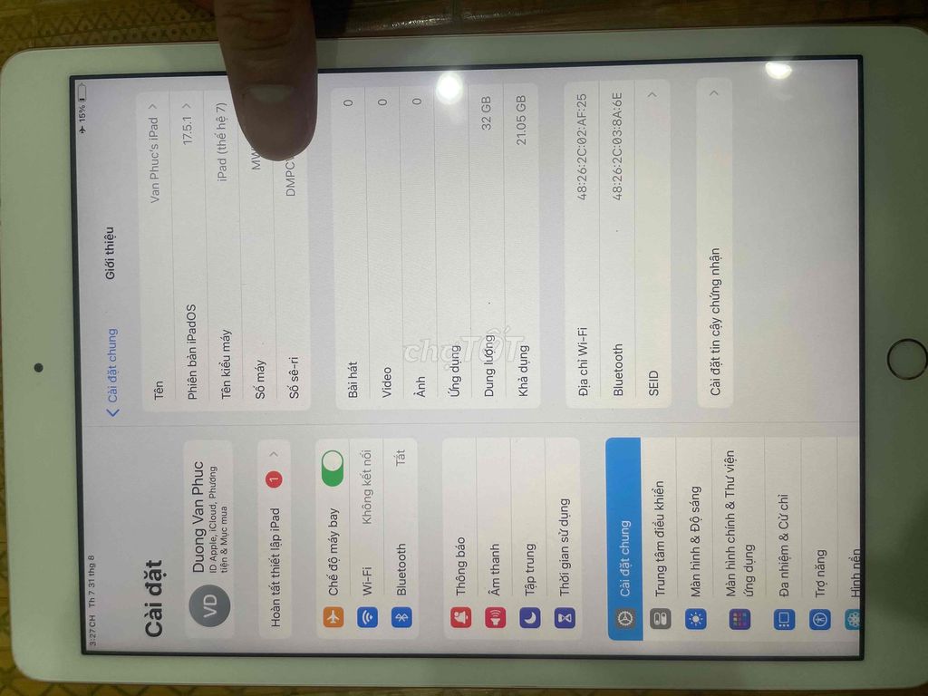 ipad 7 rất đẹp pin lâu