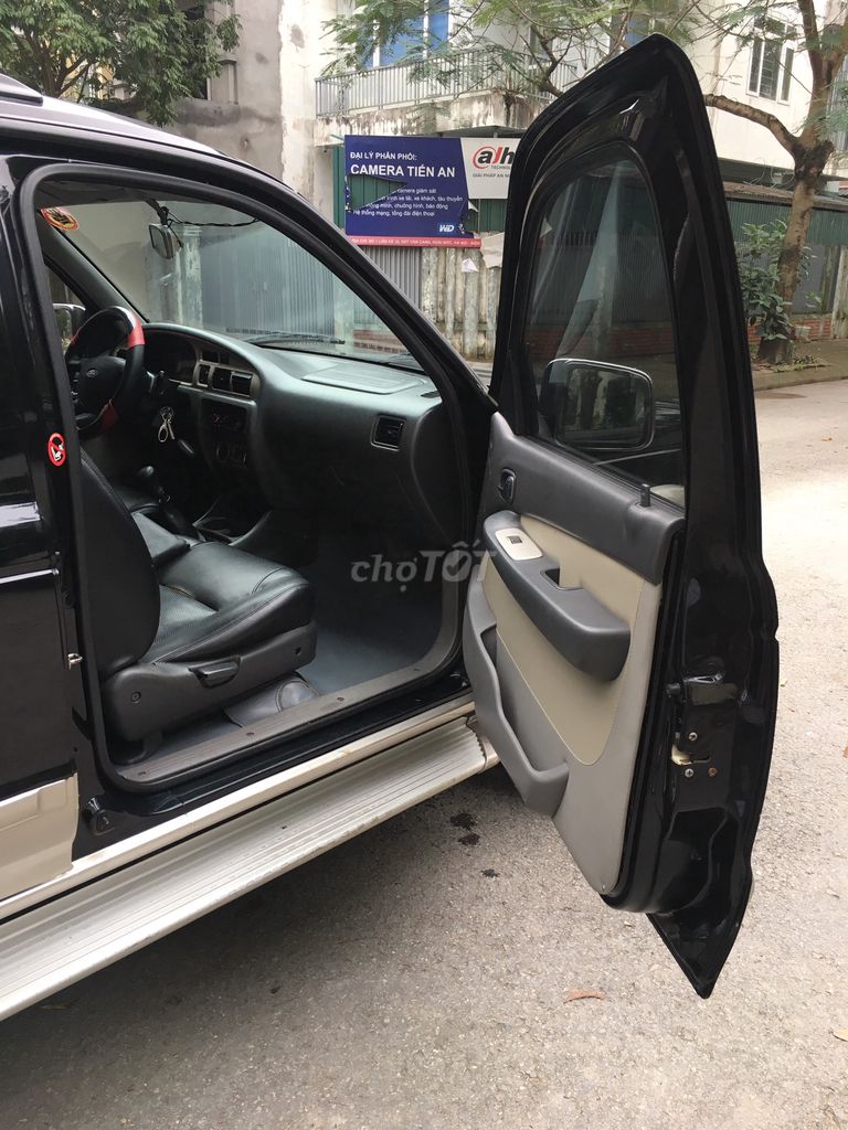 0812391999 - Ford Everest 2006 Số sàn