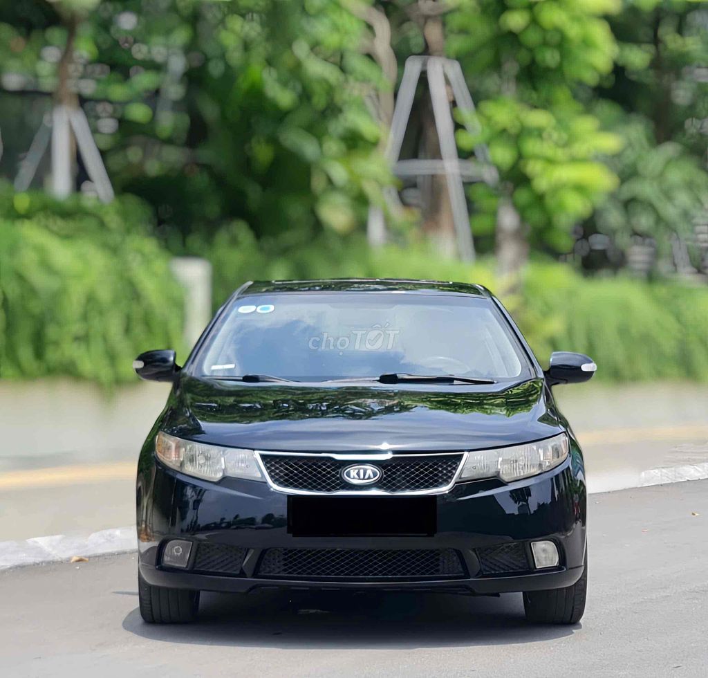 Kia Forte 2010 SX 1.6 AT - 120000 km