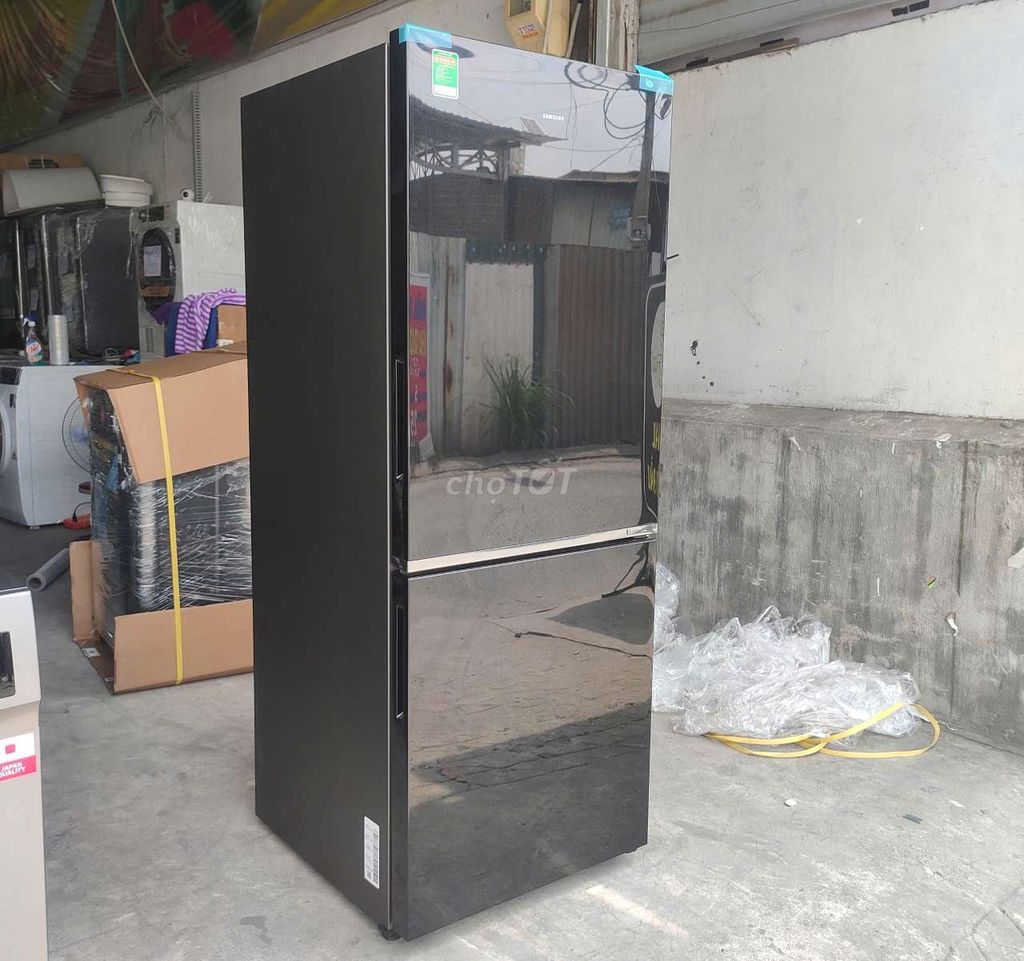 Tủ lạnh Samsung Inverter 280 lít BH hãng 24 tháng. Mua bán Tủ lạnh tại Quận Phú Nhuận Tp Hồ Chí Minh được đăng bởi Giang Điện máy hình 3