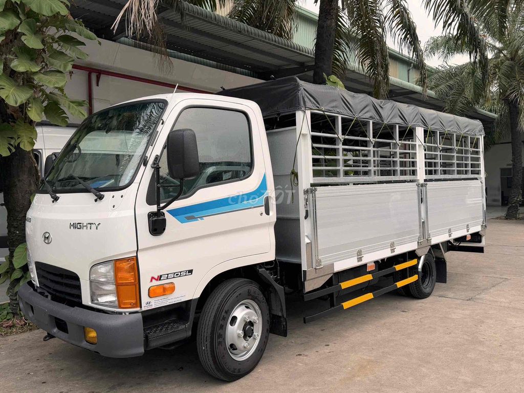 HYUNDAI N250 & N250SL 2,5 TẤN SX: 2025 MỚI 100%. Mua bán Xe tải, xe ben tại Huyện Trảng Bom Đồng Nai được đăng bởi Hyundai Việt Nhật Anh Chuyên Bán Xe Tải Trả Góp hình 2