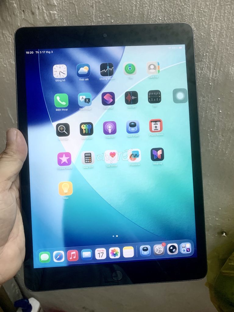 Bán iPad Gen 9 64GB màu Gray. Mua bán Máy tính bảng tại Quận Bình Tân Tp Hồ Chí Minh được đăng bởi MinhThanh hình 1
