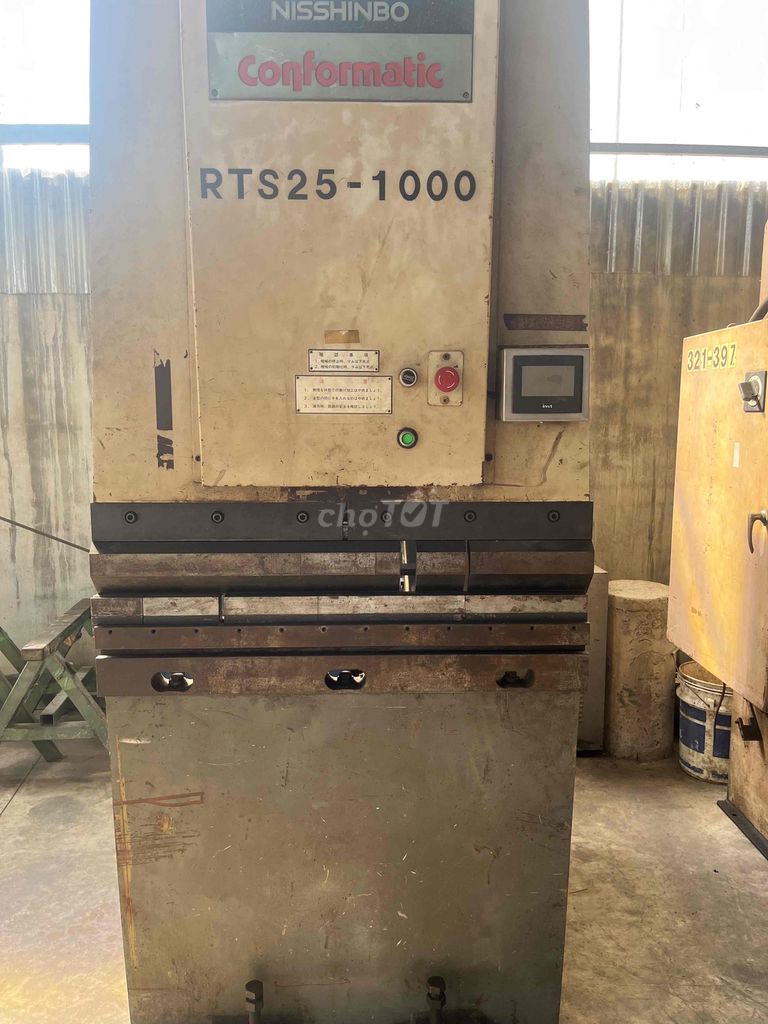 Máy chấn và máy ép thuỷ lực. Mua bán Đồ chuyên dụng, Giống nuôi trồng tại Huyện Bến Lức Long An được đăng bởi Gia Công Cơ Khí CNC hình 1