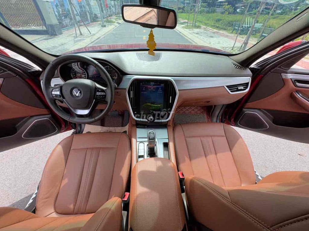 VinFast Lux SA2.0 2019 Premium 2.0 AT - 70000 km. Mua bán Ô tô tại Quận 12 Tp Hồ Chí Minh được đăng bởi a trung hình 12