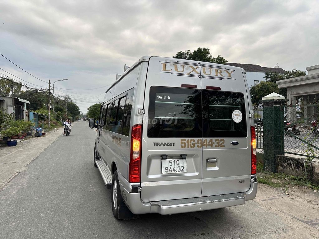 Ford Transit 2016 Bạc 250000km. Mua bán Phương tiện khác tại Huyện Củ Chi Tp Hồ Chí Minh được đăng bởi hông phung hình 3