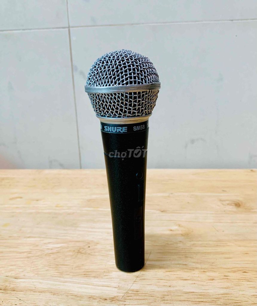 Microphone Shure SM58 Đen, Bạc. Mua bán Tivi, Âm thanh tại Thành phố Thủ Đức Tp Hồ Chí Minh được đăng bởi Le Thuy hình 1