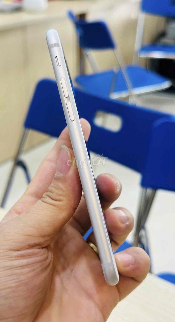 Em Bán Thanh Lí iPhone 6S 16BG Quốc Tế. Mua bán Điện thoại tại Quận Đống Đa Hà Nội được đăng bởi Bảo Táo Store hình 4