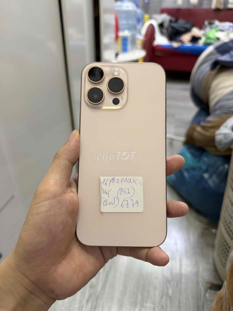 Apple iPhone 16 ProMax 256GB Nhiều màu. Mua bán Điện thoại tại Quận Hải Châu Đà Nẵng được đăng bởi Hoàng Táo 273 Nguyễn Hoàng Đà Nẵng hình 1