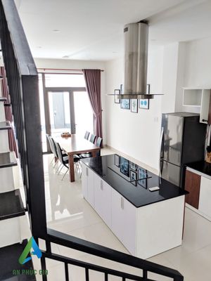 Rent · 3 bd · 125 м² · Quận Ngũ Hành Sơn, ул. Đường An Thượng 29