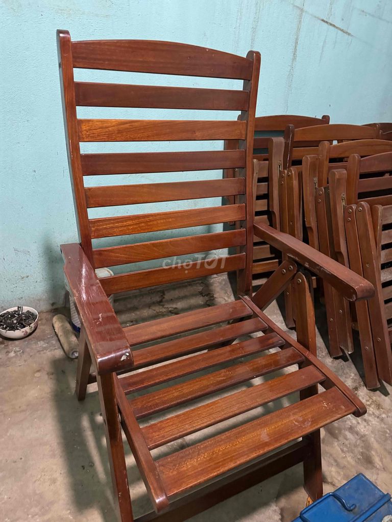 Dọn kho bán 10 cái ghế gỗ tựa lưng. Mua bán Bàn ghế tại Thành phố Đà Lạt Lâm Đồng được đăng bởi Trí Nguyễn hình 1