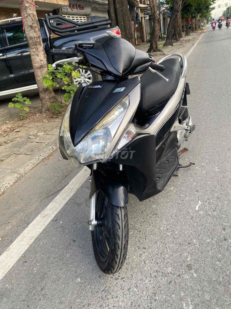 Airblade đời cao êm đẹp như hình. Mua bán Xe máy tại Quận Hồng Bàng Hải Phòng được đăng bởi Ly  hình 5
