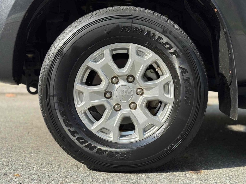 Ford Ranger XLS 2.2AT 2021 nhập Thái cực mới. Mua bán Ô tô tại Thành phố Thủ Đức Tp Hồ Chí Minh được đăng bởi Thiện Hướng  hình 20