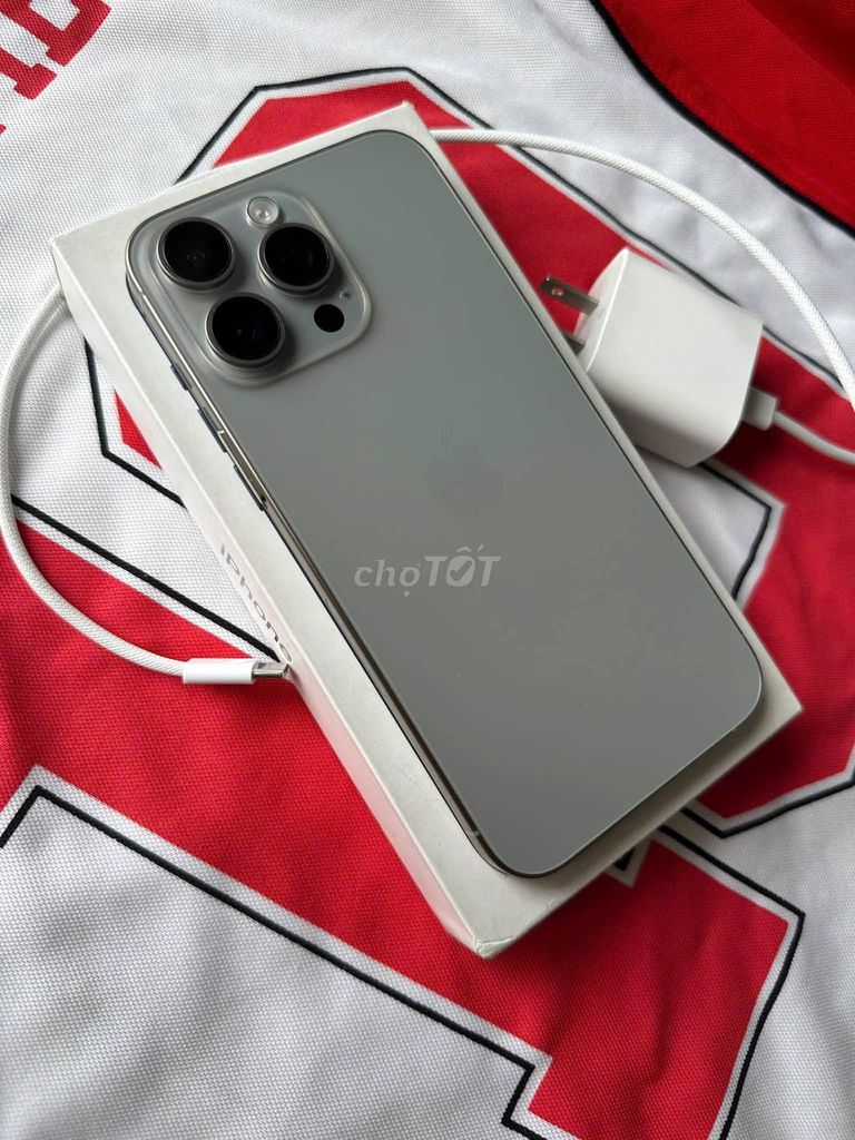 Apple iPhone 15 Pro Max 256GB Titan Quốc tế Như mới. Mua bán Điện thoại tại Quận 5 Tp Hồ Chí Minh được đăng bởi Hội Đồ Điện Tử hình 1