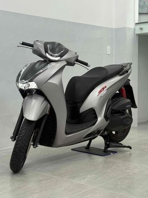 Sh350i 2023 xám bạc lướt 3000km. Mua bán Xe máy tại Quận Tân Bình Tp Hồ Chí Minh được đăng bởi Thang Nguyen
