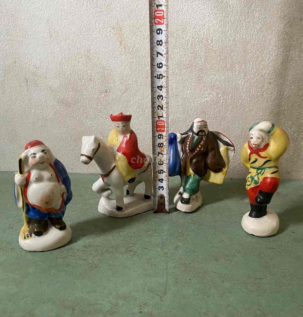Tượng gốm sứ Tây Du Ký Mini 11cm cũ. Mua bán Đồ sưu tầm, đồ cổ tại Quận Ninh Kiều Cần Thơ được đăng bởi Đồ Cũ Xưa hình 1
