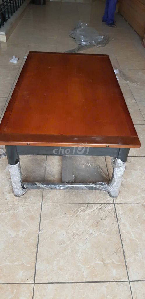 Bàn cà phê gỗ tự nhiên mới 100%. Mua bán Bàn ghế tại Thành phố Thủ Đức Tp Hồ Chí Minh được đăng bởi Trung hình 1