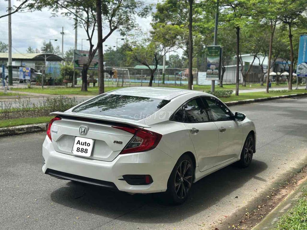 Honda Civic 2019 1.5 Turbo RS - 72000 km. Mua bán Ô tô tại Huyện Hóc Môn Tp Hồ Chí Minh được đăng bởi Lekhang210898 hình 2