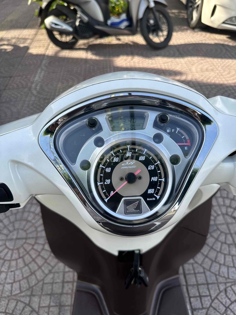 sh mode bep ga zin dep vĩnh long. Mua bán Xe máy tại Thành phố Vĩnh Long Vĩnh Long được đăng bởi xe máy Tùng Beo hình 4