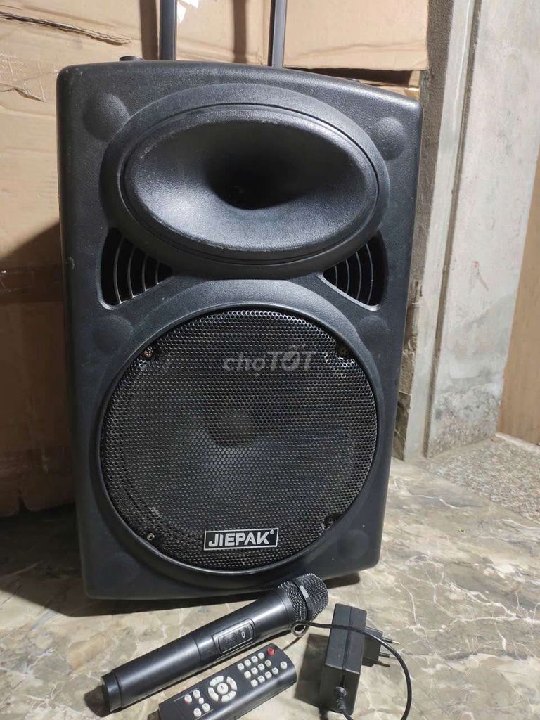 Bán loa kéo bass 30 kèm míc điều khiển hát karaoke. Mua bán Tivi, Âm thanh tại Huyện Chương Mỹ Hà Nội được đăng bởi Ng hoàng hình 1