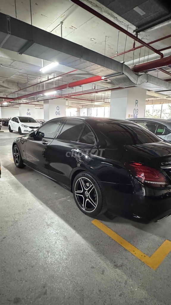 Mercedes Benz C Class 2018C300 AMG - 67000 km. Mua bán Ô tô tại Quận 7 Tp Hồ Chí Minh được đăng bởi Nguyên hình 2