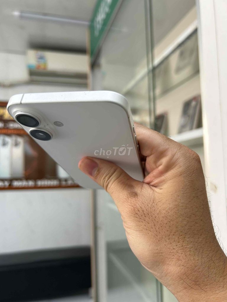 Apple iPhone 16 Plus 128GB Trắng 98.5%. Mua bán Điện thoại tại Quận Bình Tân Tp Hồ Chí Minh được đăng bởi Thuận Phát Store hình 1
