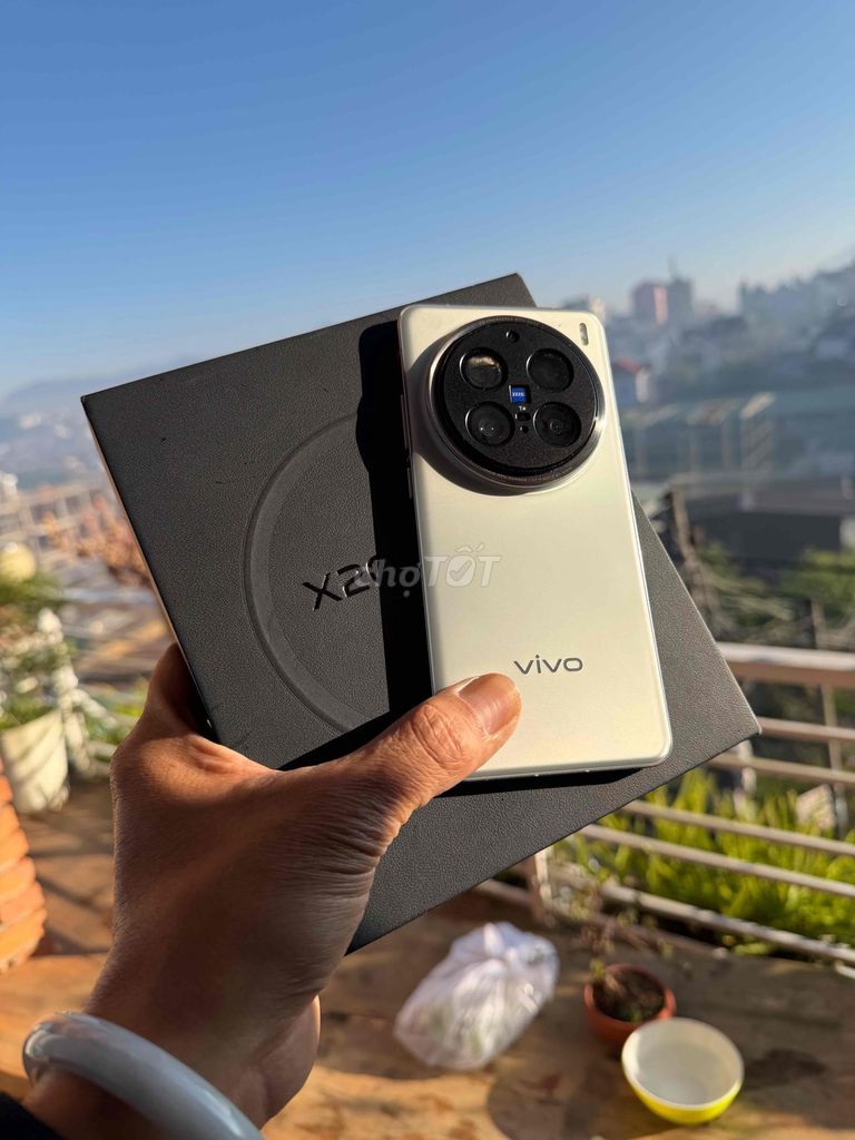 Vivo X200 Pro 512G Fullbox Đẹp như mới. Mua bán Điện thoại tại Thành phố Đà Lạt Lâm Đồng được đăng bởi Nguyễn Scoopy hình 1