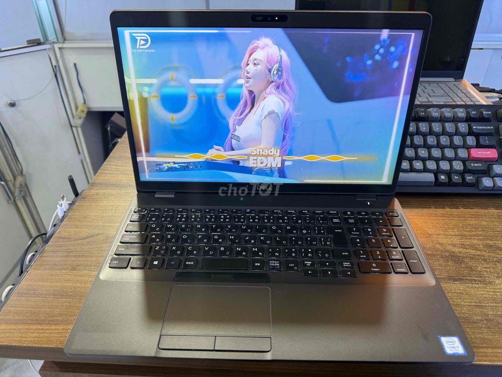 Dell Latitude 5501 i7-9850H 16GB/512GB SSD. Mua bán Laptop tại Thị xã Tân Uyên Bình Dương được đăng bởi Anh Phát hình 1