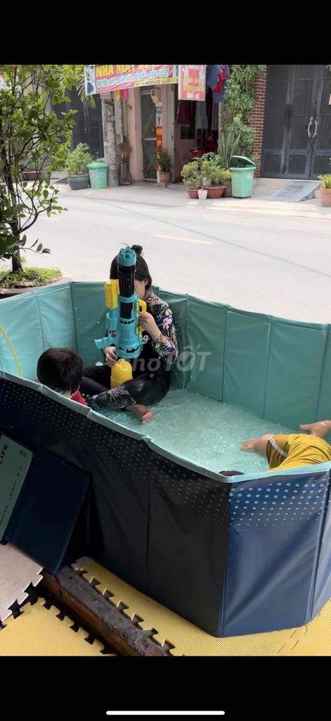 THANH LÝ HỒ BƠI GẤP GỌN CÒN MỚI