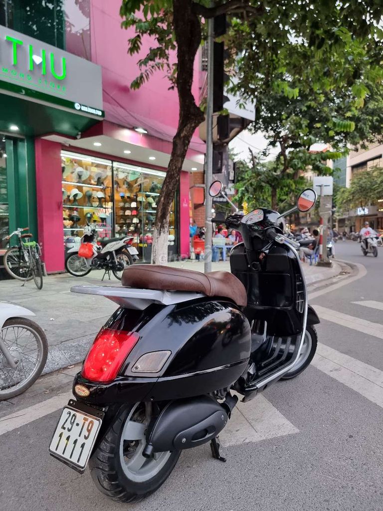 Tứ quý 1111: Vespa GT. Mua bán Xe máy tại Quận Ba Đình Hà Nội được đăng bởi Bách hình 5