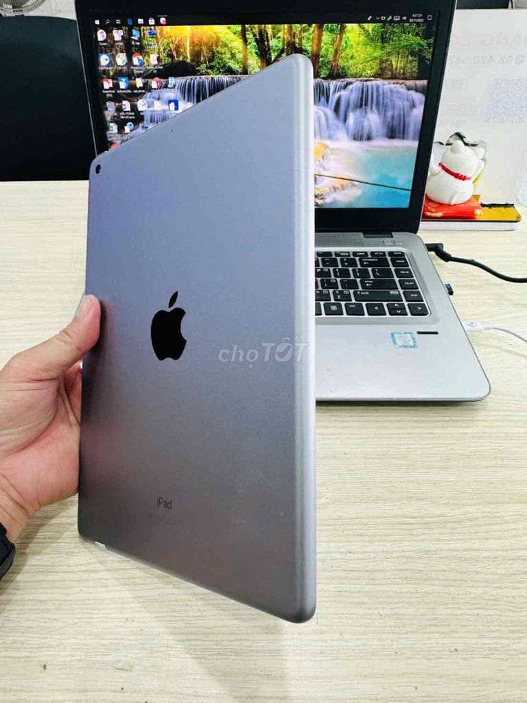 Ipad ( thế hệ 5 ) 32GB _ bản 4G  _ Máy full chức n. Mua bán Máy tính bảng tại Thành phố Rạch Giá Kiên Giang được đăng bởi Mã phong  hình 3