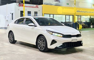 Kia K3 2022 2.0 Premium trắng cực đẹp - 55000 km. Mua bán Ô tô tại Quận Bắc Từ Liêm Hà Nội được đăng bởi Khanh Carpla