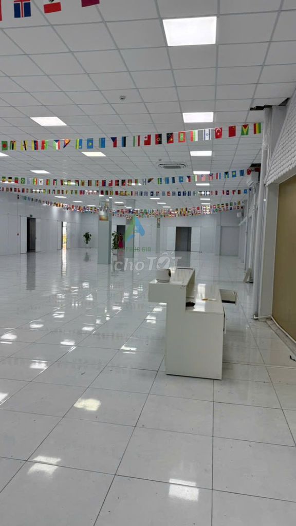 Аренда · 1 комн. · 1000 м² · Quận Ngũ Hành Sơn, ул. Đường Lê Văn Hiến