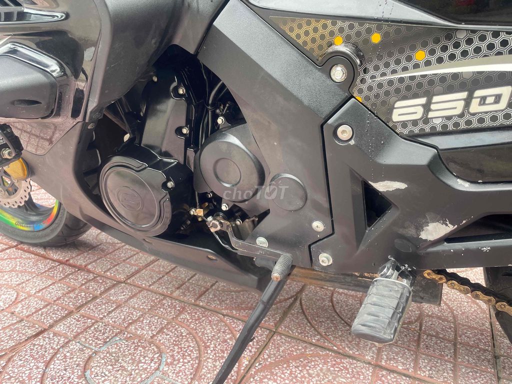 CF Moto CF650 2016 chính chủ biển thành phố. Mua bán Xe máy tại Huyện Bình Chánh Tp Hồ Chí Minh được đăng bởi Phong Vũ hình 10