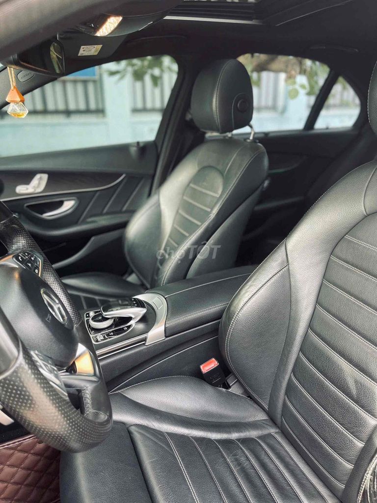 Mercedes Benz C Class 2015 C250 AMG - 80000 km. Mua bán Ô tô tại Quận Bình Thạnh Tp Hồ Chí Minh được đăng bởi kim hạo thiên hình 7