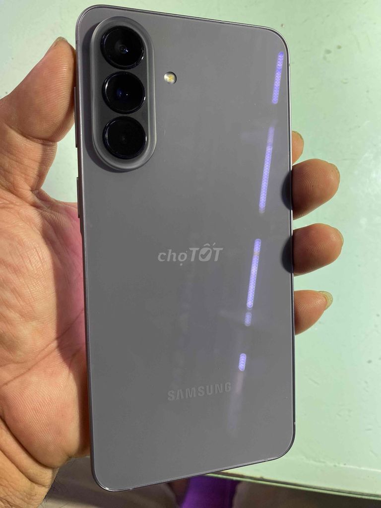 Samsung A57 5G Xám 99% mới. Mua bán Điện thoại tại Thành phố Biên Hòa Đồng Nai được đăng bởi Nam hình 1