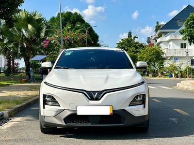 VF6 PLUS 25 - FREE SẠC KGH - MUA PIN