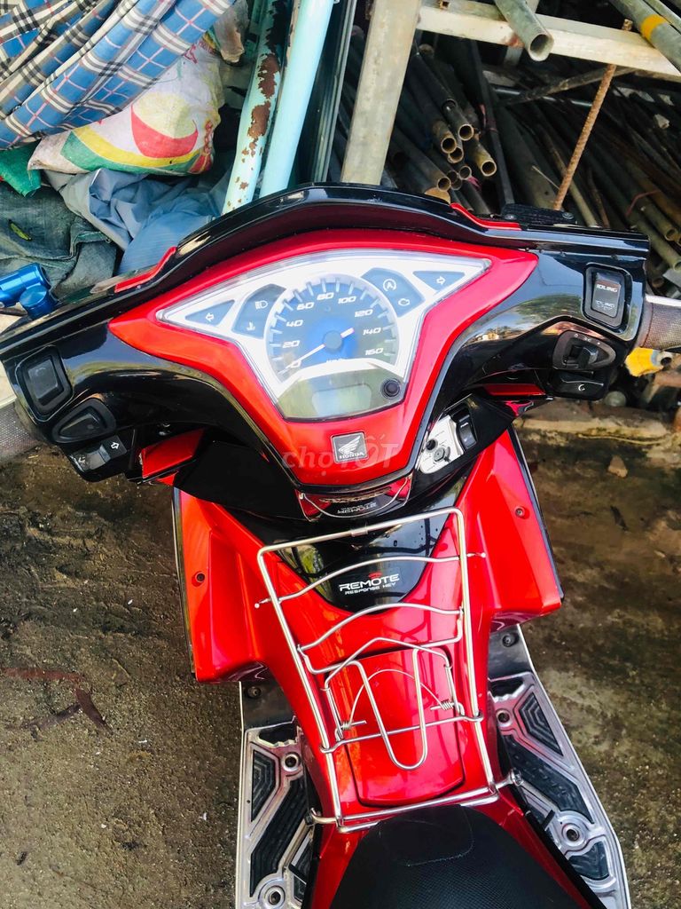 cần bán lại. Mua bán Xe máy tại Huyện Giồng Riềng Kiên Giang được đăng bởi Nhìn hình 4