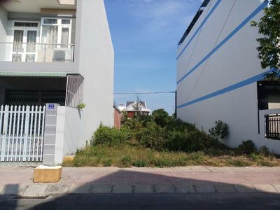 QUÁ RẺ! TÀI CHÍNH 1 TỶ 500 SỞ HỮU NHÀ PHỐ 80M2. KDC ĐÔNG ĐÚC HIỆN HỮU. Mua bán đất tại Huyện Bình Chánh Tp Hồ Chí Minh được đăng bởi Lại Kim Tấn Trung