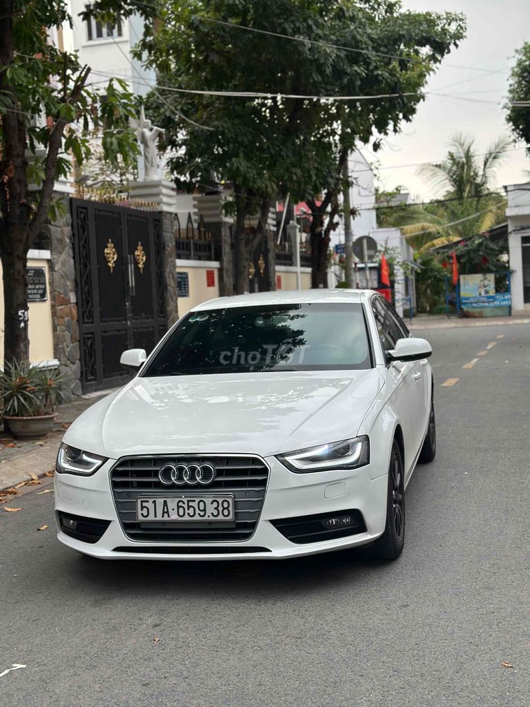 Audi A4 Model 2014 Zin 1 đời chủ- 90000 km