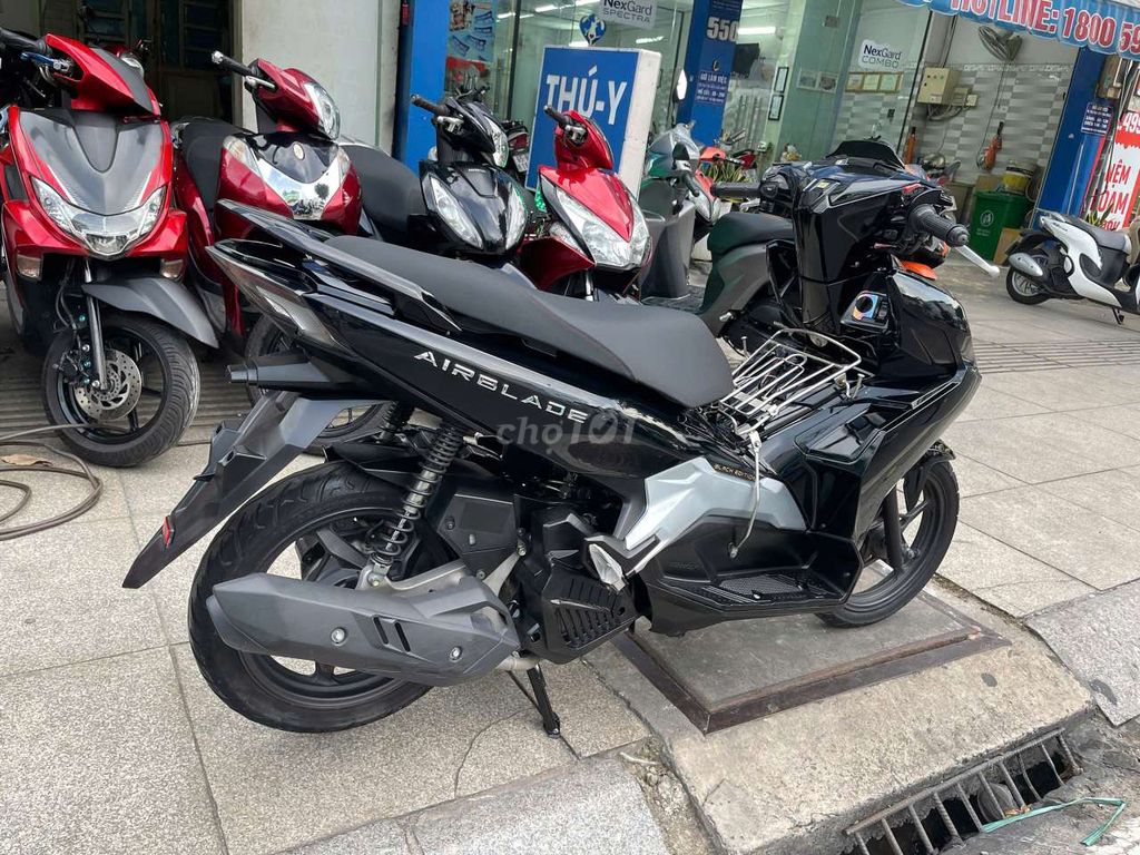 Хонда Air Blade 150 ABS 2022 Новый черный 90%
