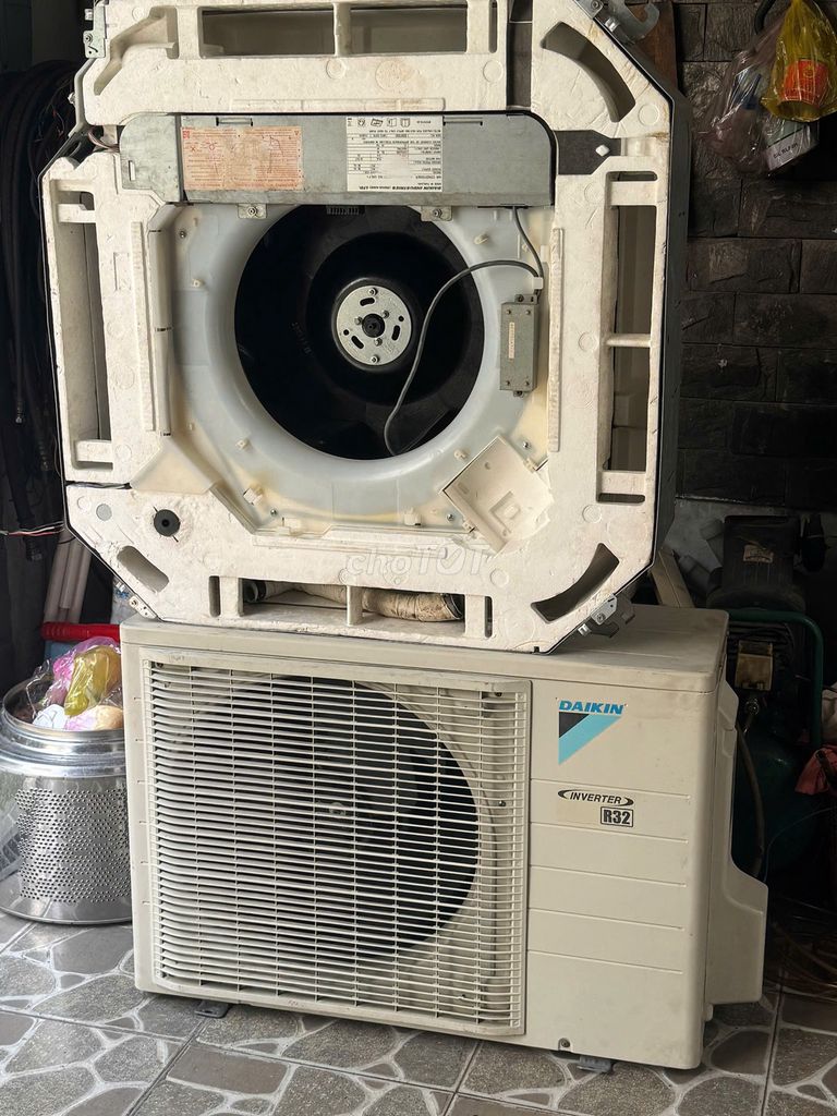 Âm trần Daikin 2HP D120U - 2021 - Inverter New 98%. Mua bán Máy lạnh, điều hoà tại Quận Gò Vấp Tp Hồ Chí Minh được đăng bởi Ngọc Việt hình 1