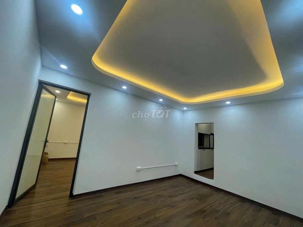 Căn hộ tập thể 328 Nguyễn Trãi 72m2 tầng 5 ở ngay