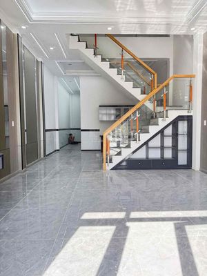 Bán nhà đường Đoàn Thị Kia đang cho thuê 6TR/tháng, SHR