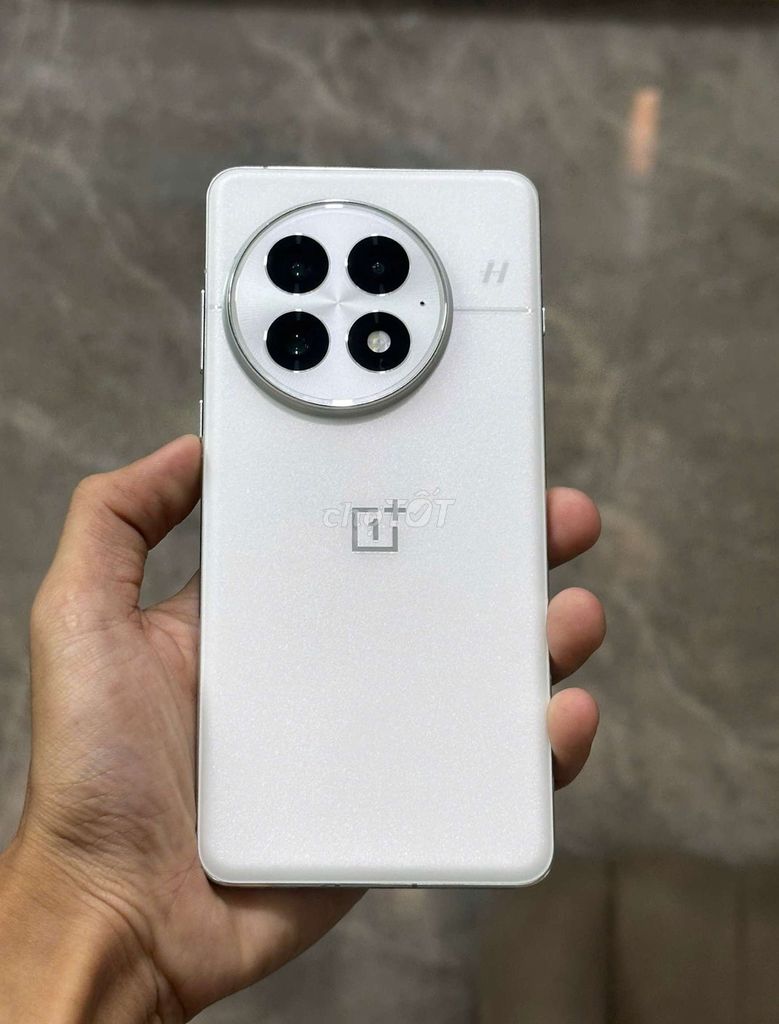 🔥 OnePlus 13 5G Titan Trắng / Cấu hình khủng. Mua bán Điện thoại tại Quận Cẩm Lệ Đà Nẵng được đăng bởi Cẩm Thu hình 1