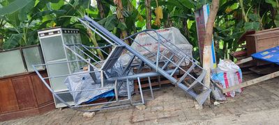 Cầu thang xoắn. Mua bán Nội thất, đồ gia dụng khác tại Quận Cẩm Lệ Đà Nẵng được đăng bởi Thái phiên 