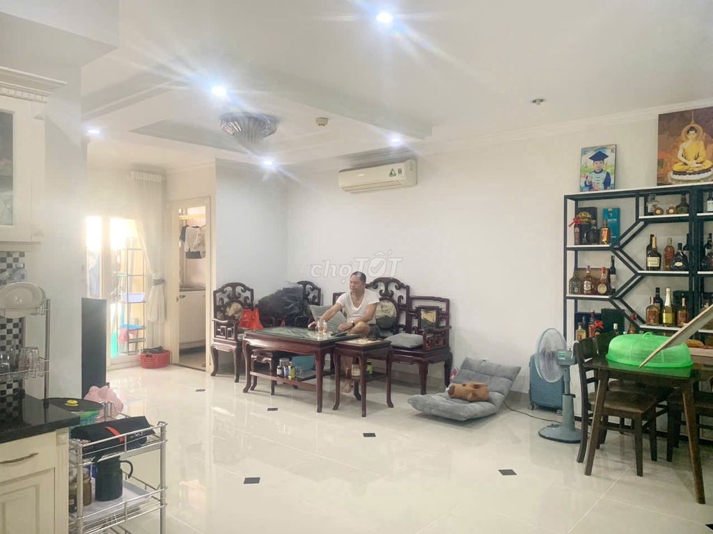 Квартира в Бау Кат 2, Тан Бинь, 80м2, 3 спальни, 2 санузла