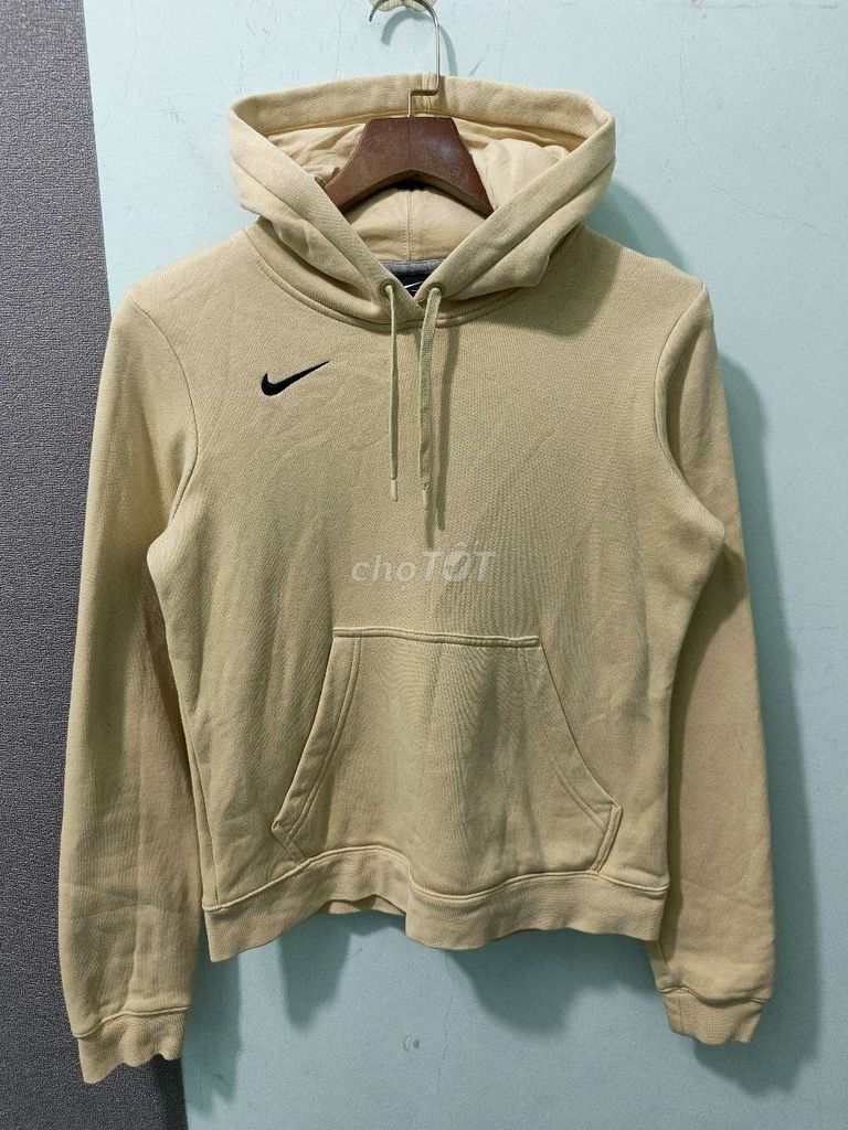 Áo hoodie Nike Mini Swoosh còn mới. Mua bán Quần áo tại Thành phố Thuận An Bình Dương được đăng bởi Mê Vintage hình 1