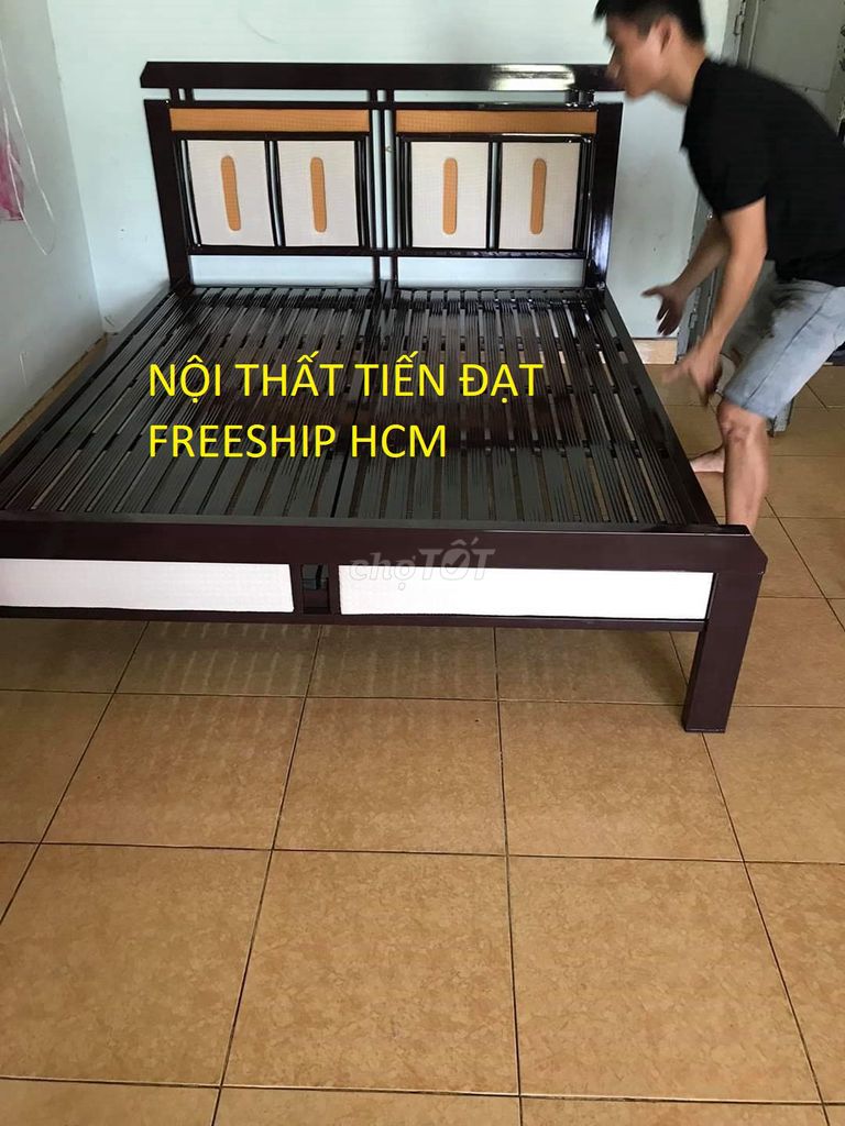 Giường sắt hộp MỚI chịu lực tốt Freeship HCM