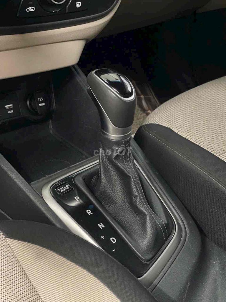 Hyundai Accent 2018 1.4 AT - 50000 km. Mua bán Ô tô tại Huyện Đức Trọng Lâm Đồng được đăng bởi SALON ÔTÔ HOÀ THẮNG  hình 11